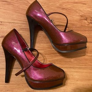 Purple Glitter Pinup Girl 5” heels like new